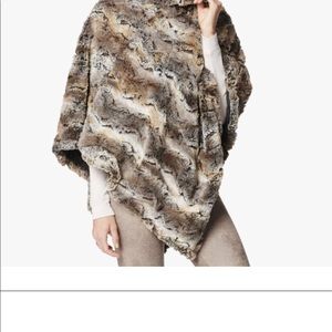 REVERSIBLE FAUX-CHINCHILLA PONCHO Johnston&Murphy